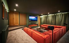 The Old Stables - Hot Tub, Sauna And Cinema